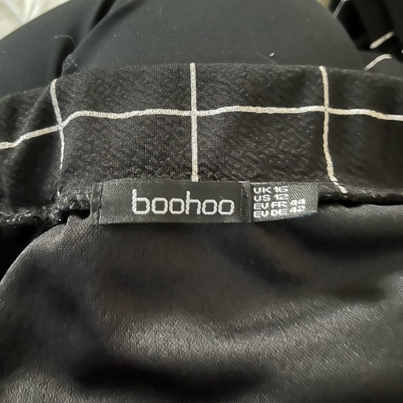 Boohoo Grid Pencil Skirt - Picture 3 of 3